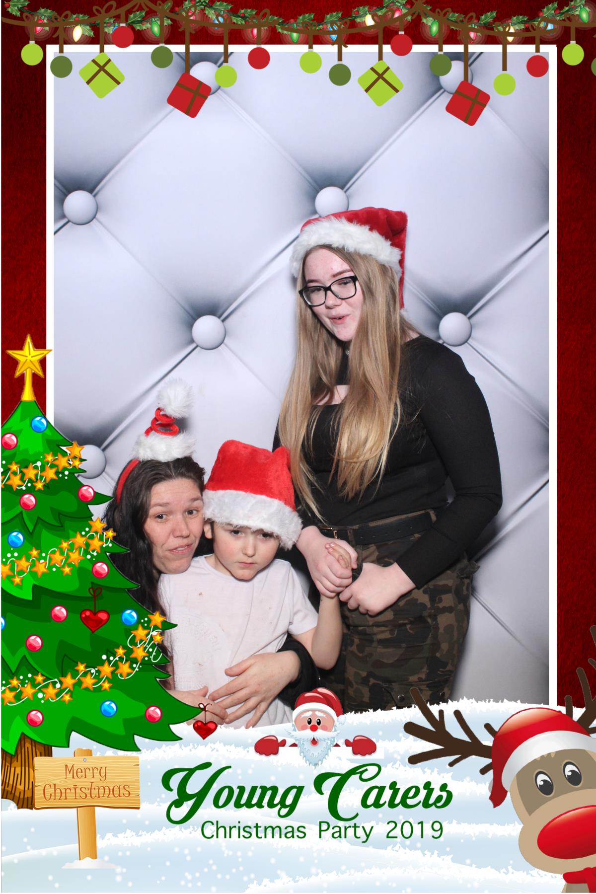 Young Carers Christmas Party   | View more photos from the event at gallery.magicimages.uk/u/MagicImages/Young-Carers-Christmas-Party